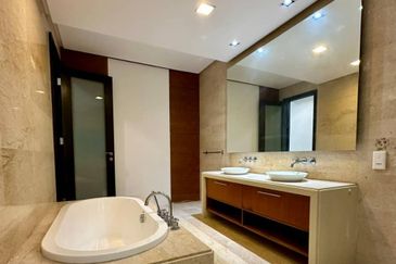 The Suites @ Waterside(Straits Quay)