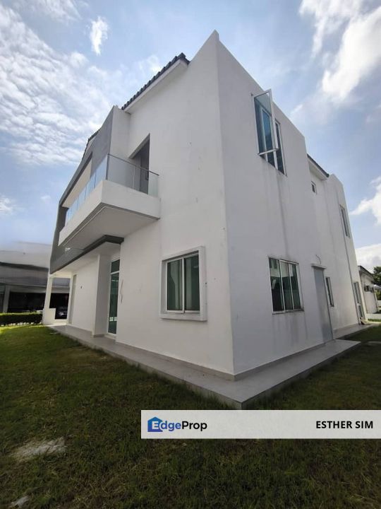 Gated and Guarded Spacious 2 storey Bungalow House  For Sale @ Bukit Mertajam, Penang, Bukit Tengah