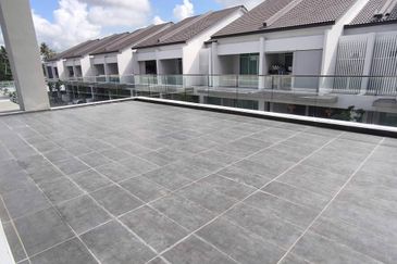 Gated and Guarded Spacious 2 storey Bungalow House  For Sale @ Bukit Mertajam