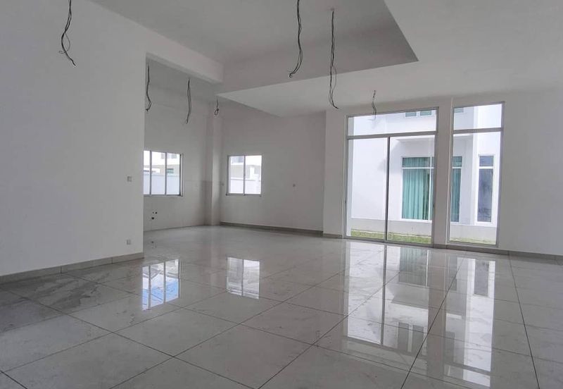 Gated and Guarded Spacious 2 storey Bungalow House  For Sale @ Bukit Mertajam