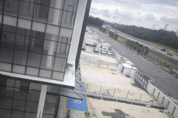 Grandsford @ Kawasan Perindustrian Nafiri