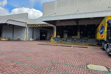 Detached Factory/Warehouse in Bukit Minyak near Pg SciencePark and Batu Kawan