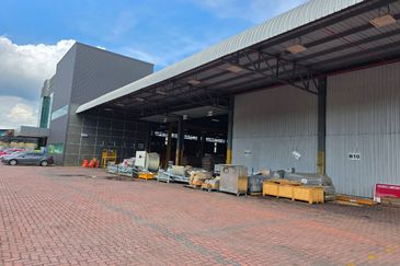 Detached Factory/Warehouse in Bukit Minyak near Pg SciencePark and Batu Kawan