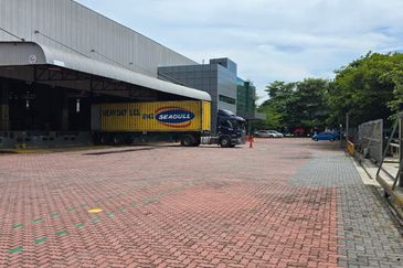 Detached Factory/Warehouse in Bukit Minyak near Pg SciencePark and Batu Kawan