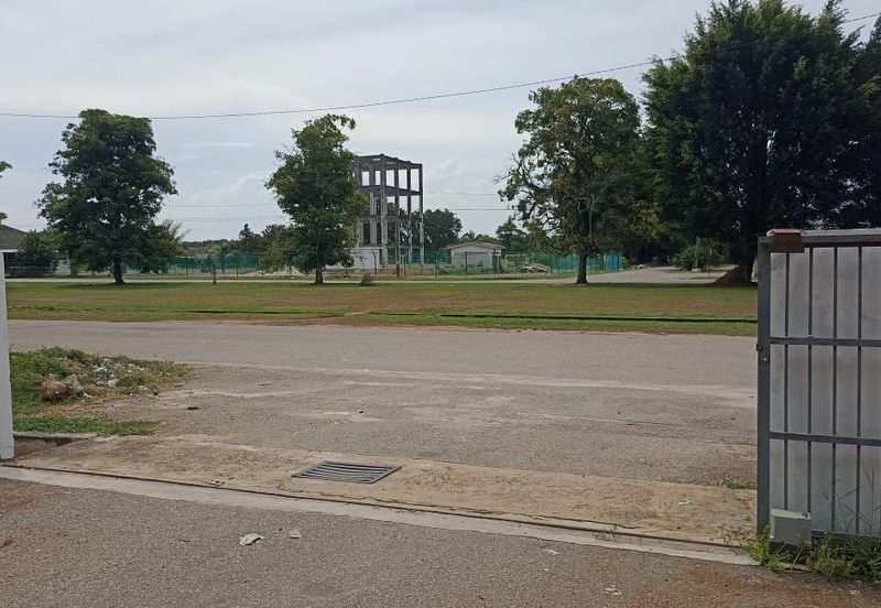 Detached factory/warehouse near Kulim High tech and Padang Meha.