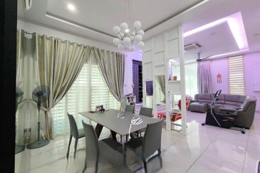 Fully renovated Bungalow House in Bukit Mertajam near Iconcity, Highway, Penang Bridge and Industry.