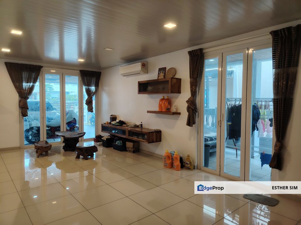 Modern Semi-D House Near Beach, Rorbina Park, Hawker Food Center and School in BUtterworth, Penang., Penang, Butterworth