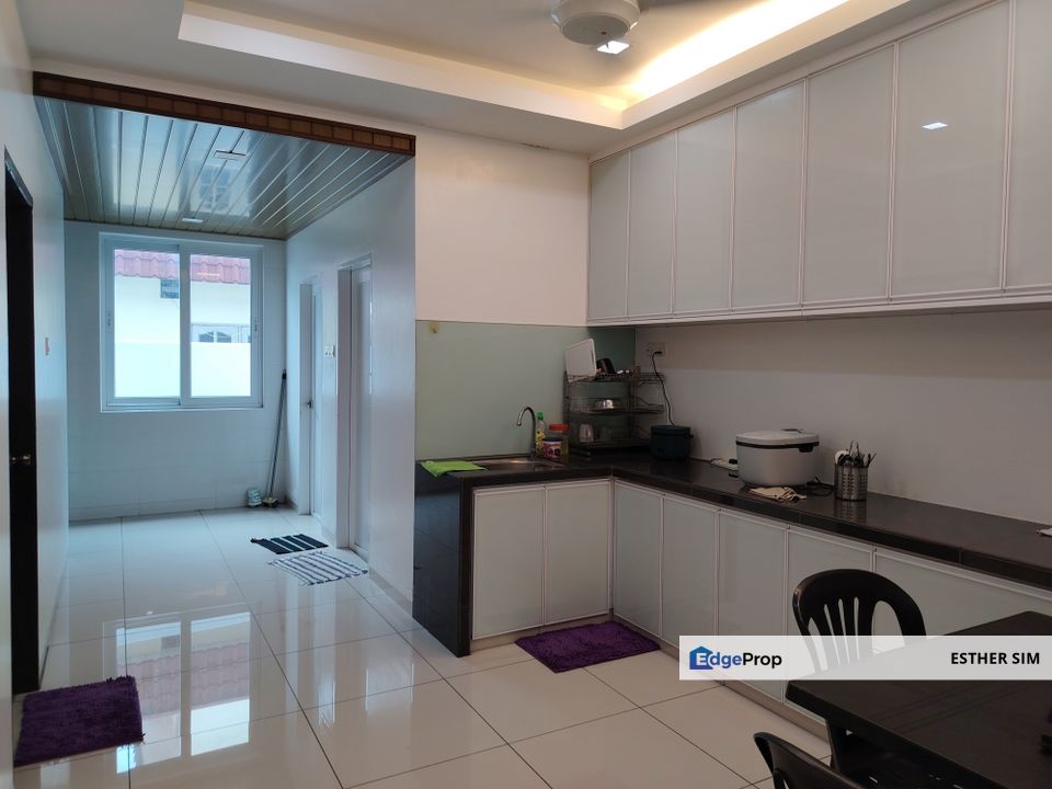 Modern Semi-D House Near Beach, Rorbina Park, Hawker Food Center and School in BUtterworth, Penang., Penang, Butterworth