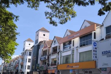 3 Storey Shop Lot 🔥Hot Area🔥 Bandar Sunway Seberang Jaya Perai