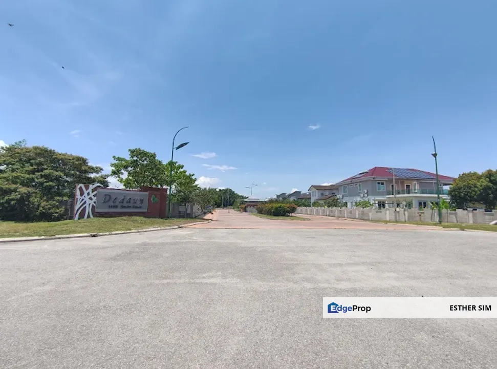 Corner Bungalow Land @ Dedaun Bungalow Village, Batu Kawan, Simpang Ampat. Near Highway, Penang Bridge, Indsutry, Education Centers, Hospital etc, Penang, Batu Kawan