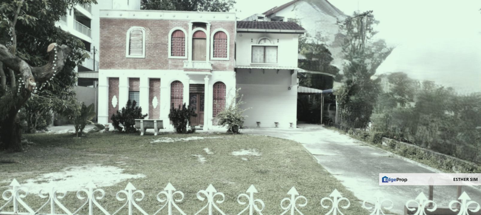 2 Storey Bungalow House with big land @ Jln Utama in Georgetown., Penang, Georgetown