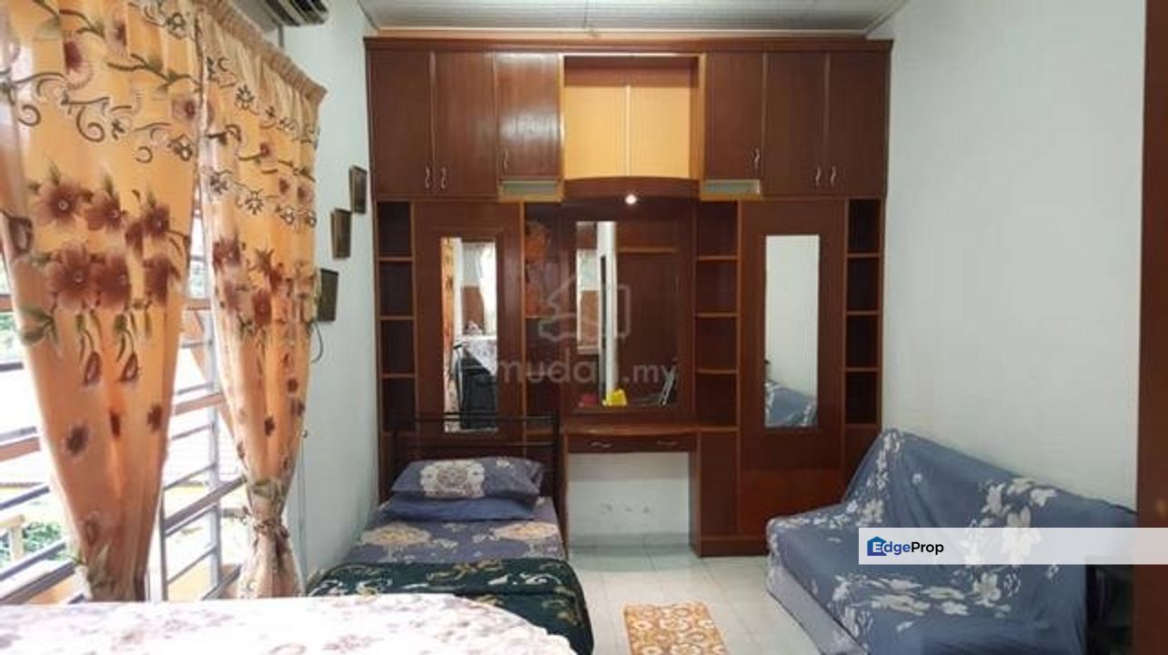 Townhouse and Land Located in Kepong, Near one of FRIM's Entrances, Kuala Lumpur, Kepong