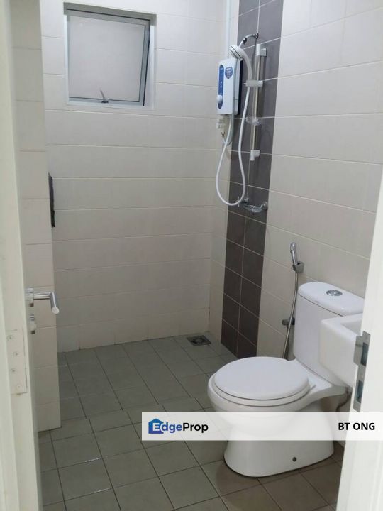 I-Residence Kota Damansara Condo- 3R2B | Next to MRT Kota Damansara, Opposite Thomson Hospital | 5 mins drive to Dataran Sunway, Sunway Giza, Malls, Selangor, Kota Damansara