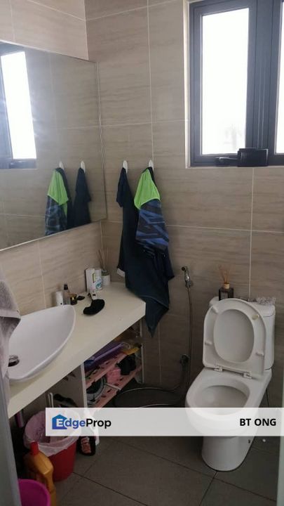 Eve Suite - Serviced Condo w/ 2 Car Parks | FREEHOLD | Linked LRT Station | 1 Room 1 Bath | Studio | High Floor | Freehold | Ara Damansara, Selangor, Ara Damansara