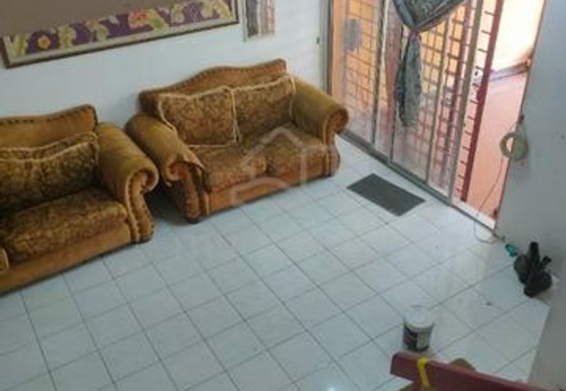 Taman Dahlia, Sepang