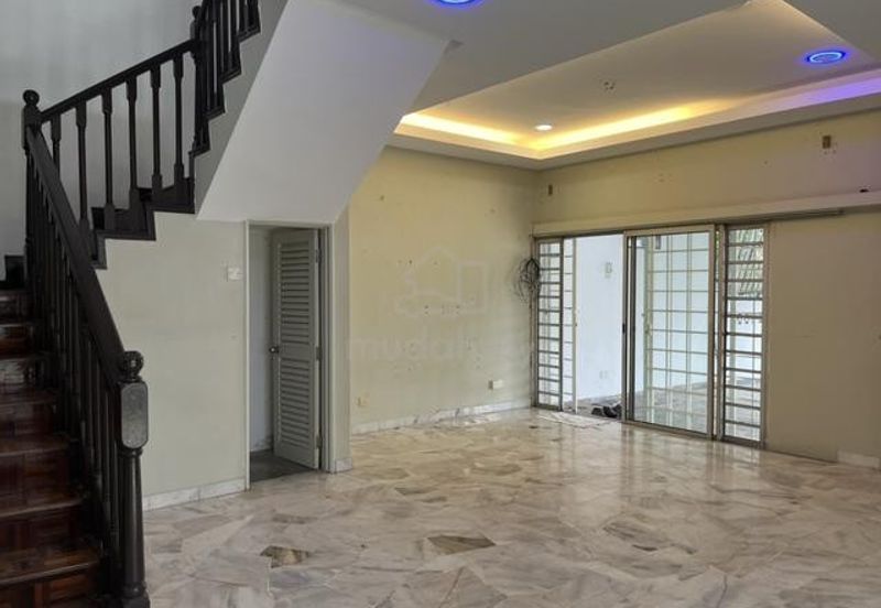 Setiawangsa End Lot Double Storey Terrace House For Sales  RM 1,500,000