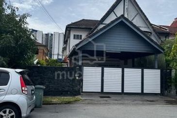 Setiawangsa End Lot Double Storey Terrace House For Sales  RM 1,500,000