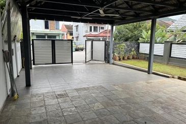 Setiawangsa End Lot Double Storey Terrace House For Sales  RM 1,500,000