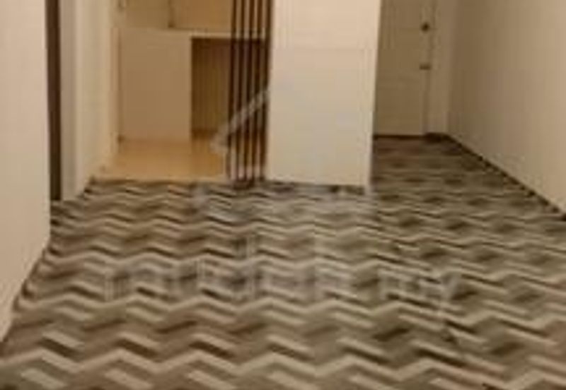 Kota Damansara Flat ( 1st Floor ) For Sales RM 266,000