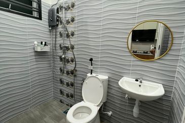 TAMAN PADANG TEMU PERMATA