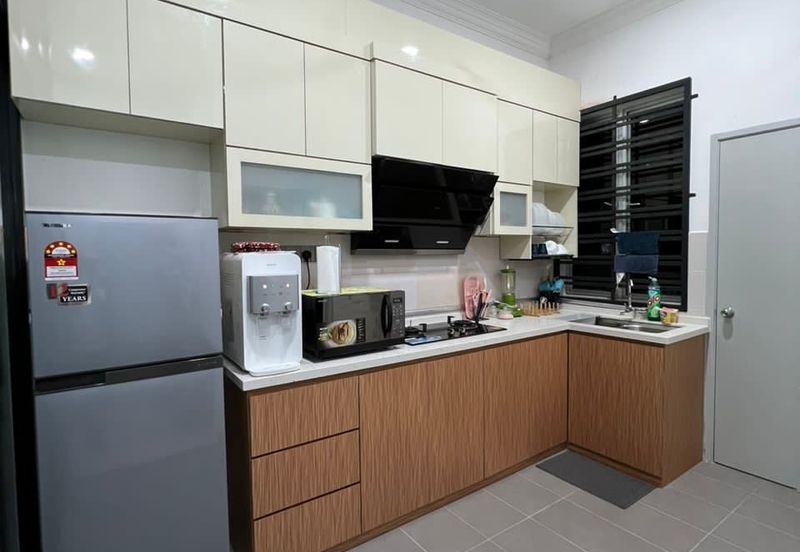 TAMAN PADANG TEMU PERMATA