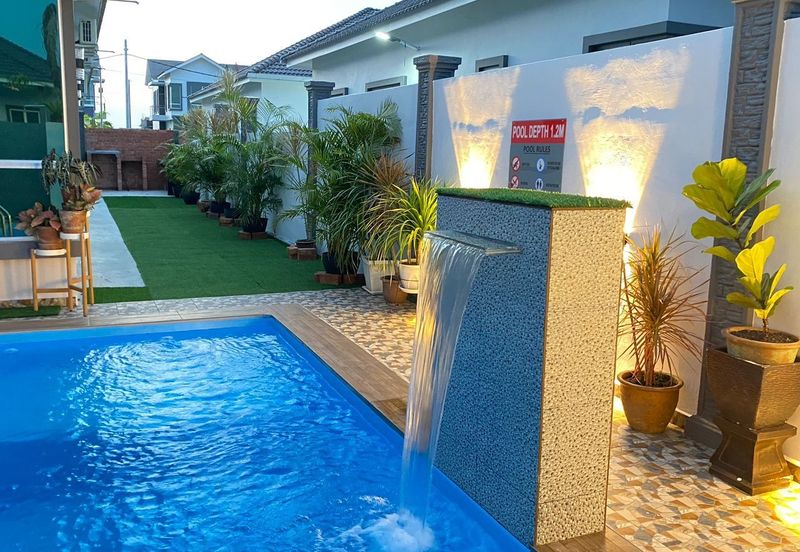 TAMAN PADANG TEMU PERMATA