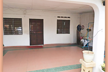 Strategic Location, 1storey Terrace House ('22 x 65') @ Kepong for Sale