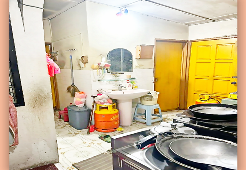 Strategic Location, 1storey Terrace House ('22 x 65') @ Kepong for Sale