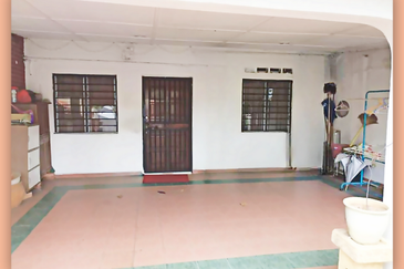 Strategic Location, 1storey Terrace House ('22 x 65') @ Kepong for Sale
