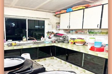 Strategic Location, 1storey Terrace House ('22 x 65') @ Kepong for Sale