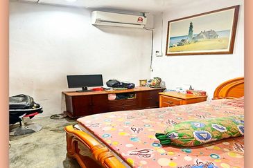 Strategic Location, 1storey Terrace House ('22 x 65') @ Kepong for Sale
