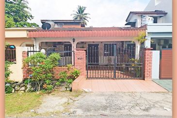Strategic Location, 1storey Terrace House ('22 x 65') @ Kepong for Sale