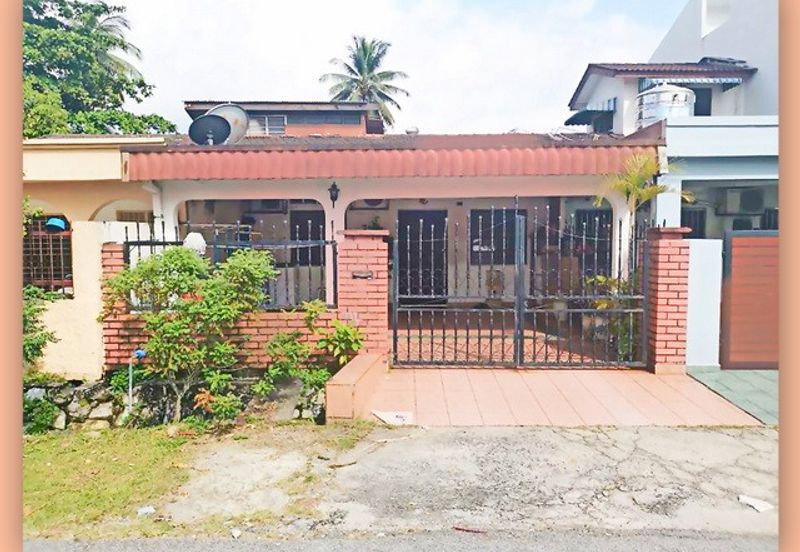 Strategic Location, 1storey Terrace House ('22 x 65') @ Kepong for Sale