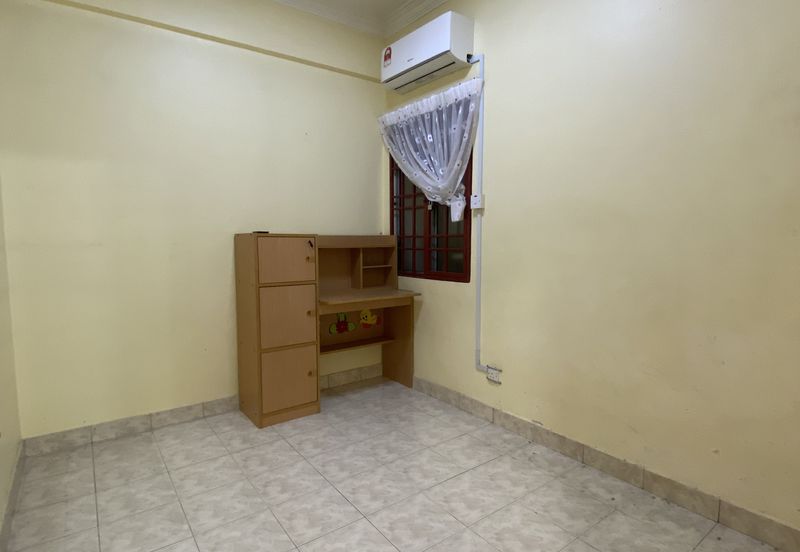 Pandan Court, Taman Pandan Mewah