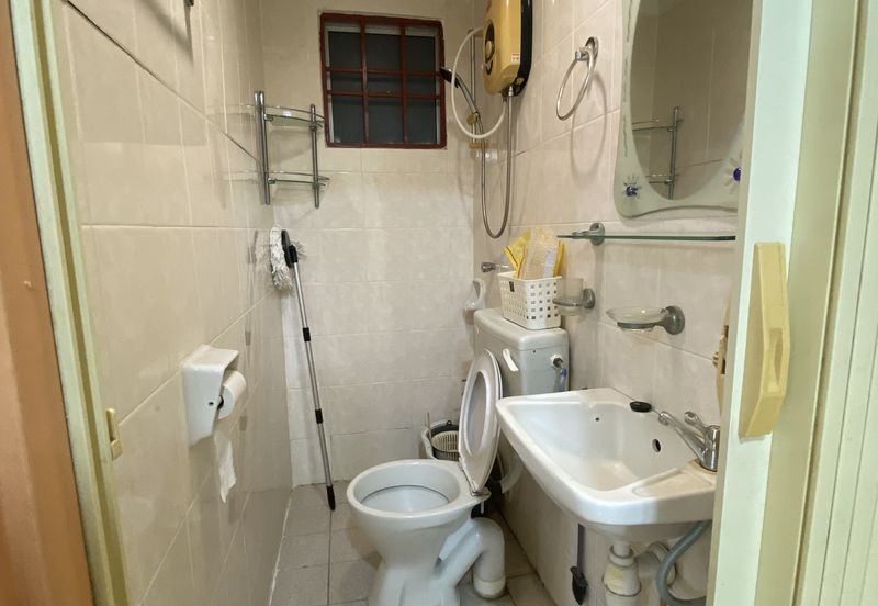 Pandan Court, Taman Pandan Mewah