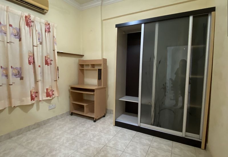 Pandan Court, Taman Pandan Mewah