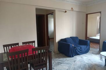 Tasik Heights Apartment