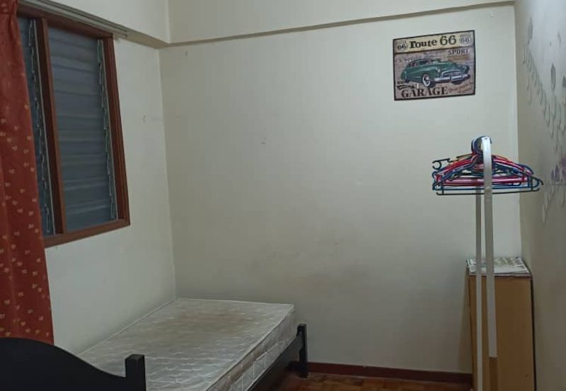 Tasik Heights Apartment