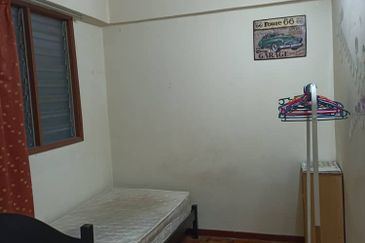 Tasik Heights Apartment