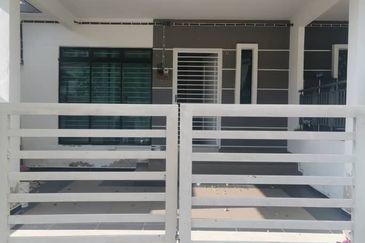 Taman Muzaffar Heights