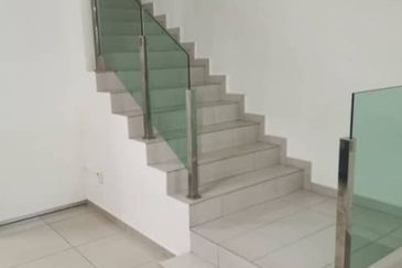 Taman Muzaffar Heights