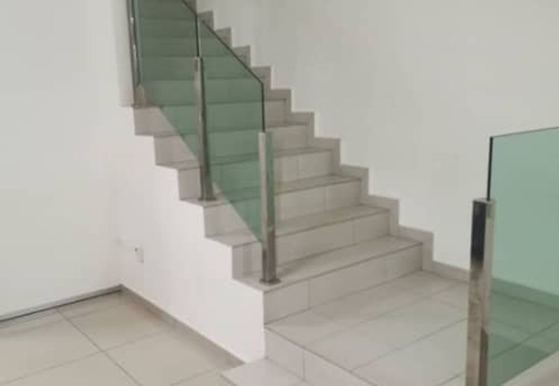 Taman Muzaffar Heights