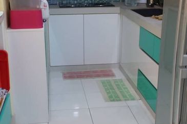 Indah Alam Condominium