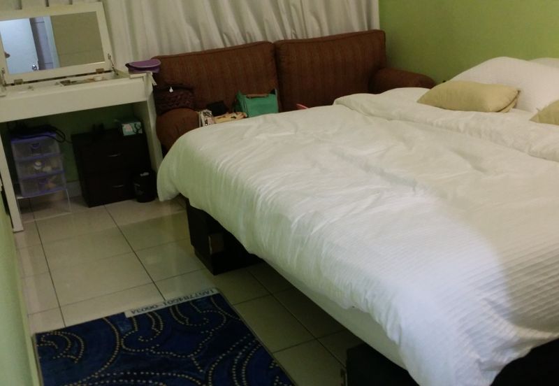 Indah Alam Condominium