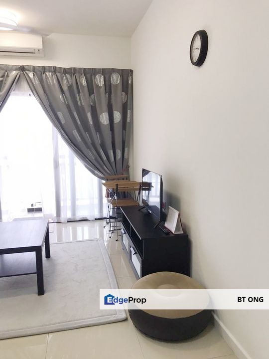 Fully Furnished, Well Kept - Suria Residence @ Bukit Jelutong FOR SALE, Selangor, Bukit Jelutong