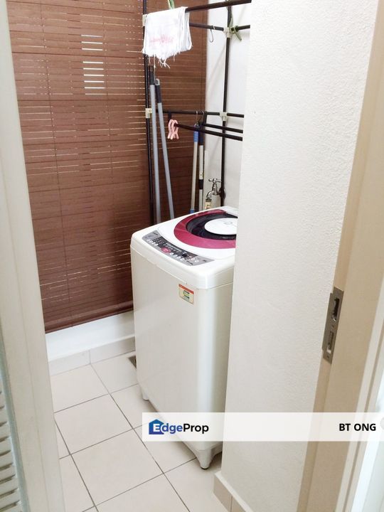 Partial Furnished, 2r2b - Oasis @ Ara Damansara FOR SALE, Selangor, Ara Damansara