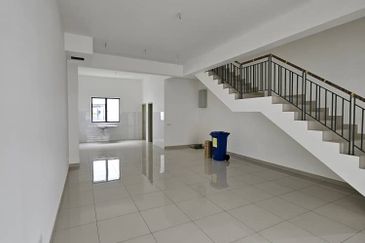 Robin @ Bandar Rimbayu