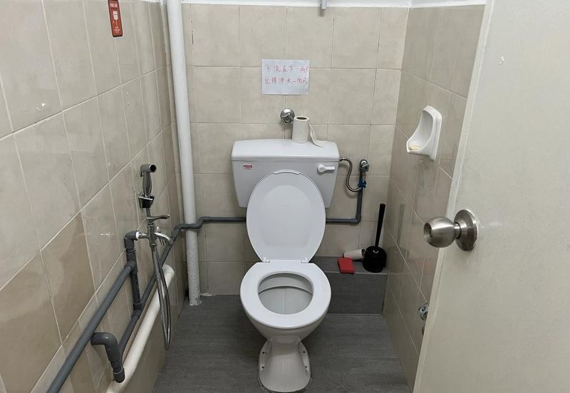 Facing Main Road Huge Renovated Office & Hall Taman Kota Syahbandar Melaka