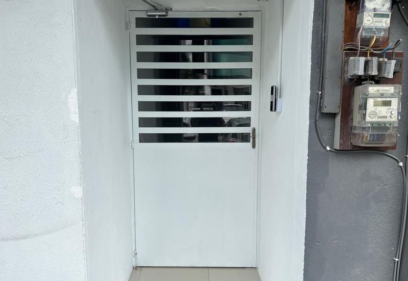 Facing Main Road Huge Renovated Office & Hall Taman Kota Syahbandar Melaka