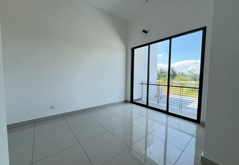 Robin @ Bandar Rimbayu